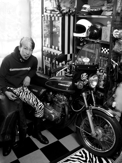 5COLORS 『 君はなんでそのバイクに乗ってんの?』#15_f0203027_2351382.jpg