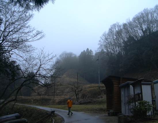 里山の話＜雨の日の夕方、里山にて。＞_f0002248_17102625.jpg