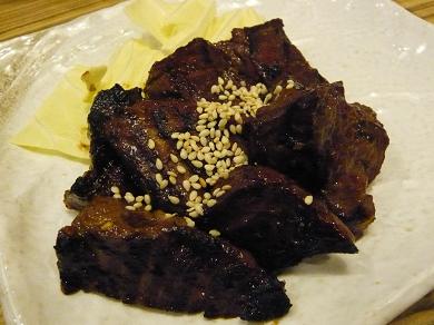 北品川のニューフェイス！ 「権太郎」で牛もつ鍋。_a0029277_1752072.jpg