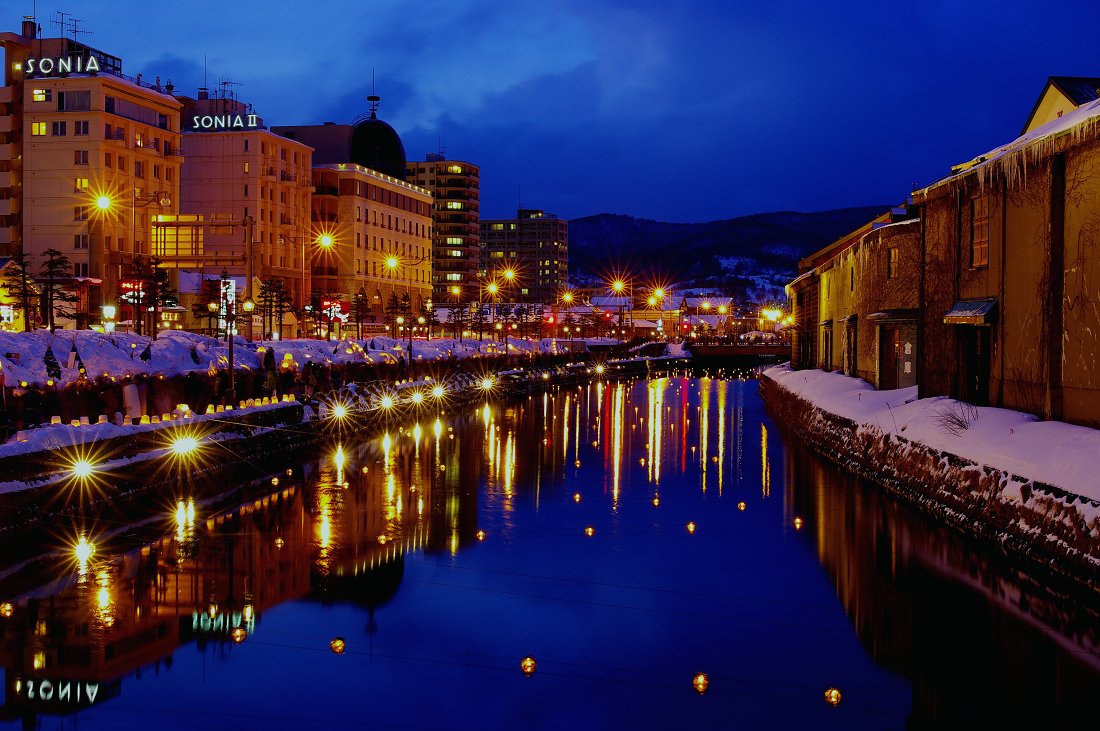 OTARU SNOW LIGHT PATH_e0128187_2250156.jpg