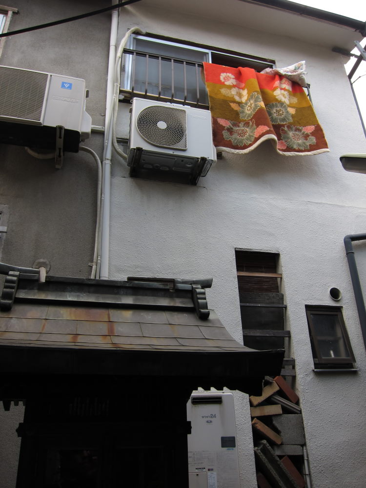 ここも大阪ー昭和レトロな風景_e0138081_16321091.jpg