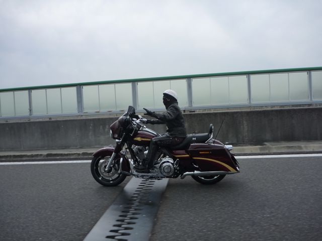 b0190092_20241010.jpg