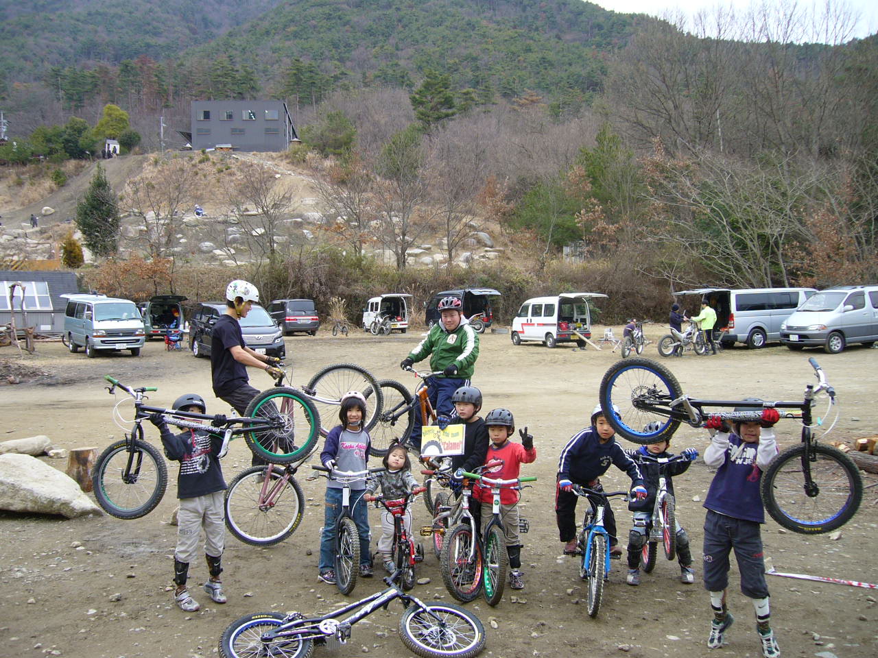 バイクトライアル チームキャラメル 初 練習会!!_b0133403_10294072.jpg
