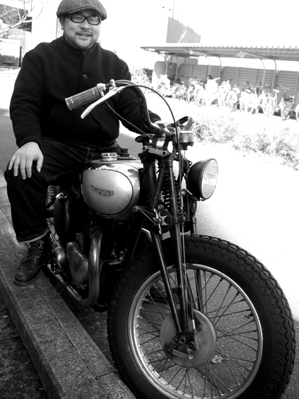 石井 謙成 & TRIUMPH T100(2010 0117)_f0203027_10415125.jpg