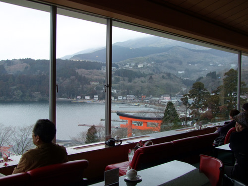 「箱根スイーツコレクション2010 成川美術館ティーラウンジ季節風」_a0000029_0133071.jpg