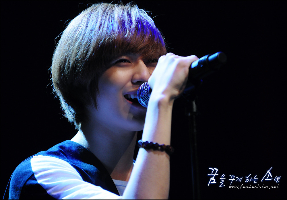 Taemin \' Oh Joonsung Drama Concert Music from Korean Drama Favourites ④ \' // 100201_e0080563_2353238.jpg