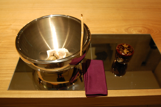 京都でサロン風お茶会_a0115906_1437675.jpg
