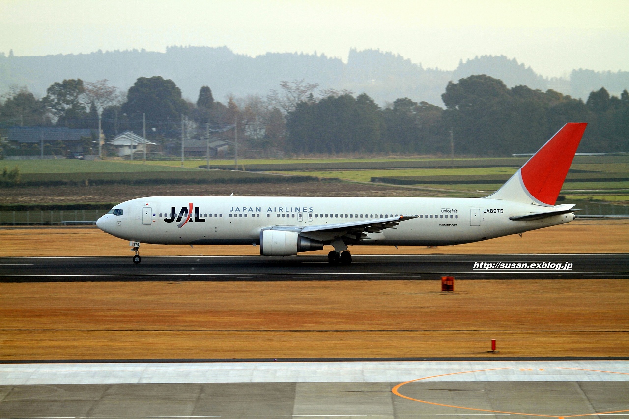 そうだ！JAL MD-81に乗ろうヽ(ﾟ∀ﾟ)ﾉ【９】　鹿児島空港撮影編(・∀・)_f0136656_21552759.jpg