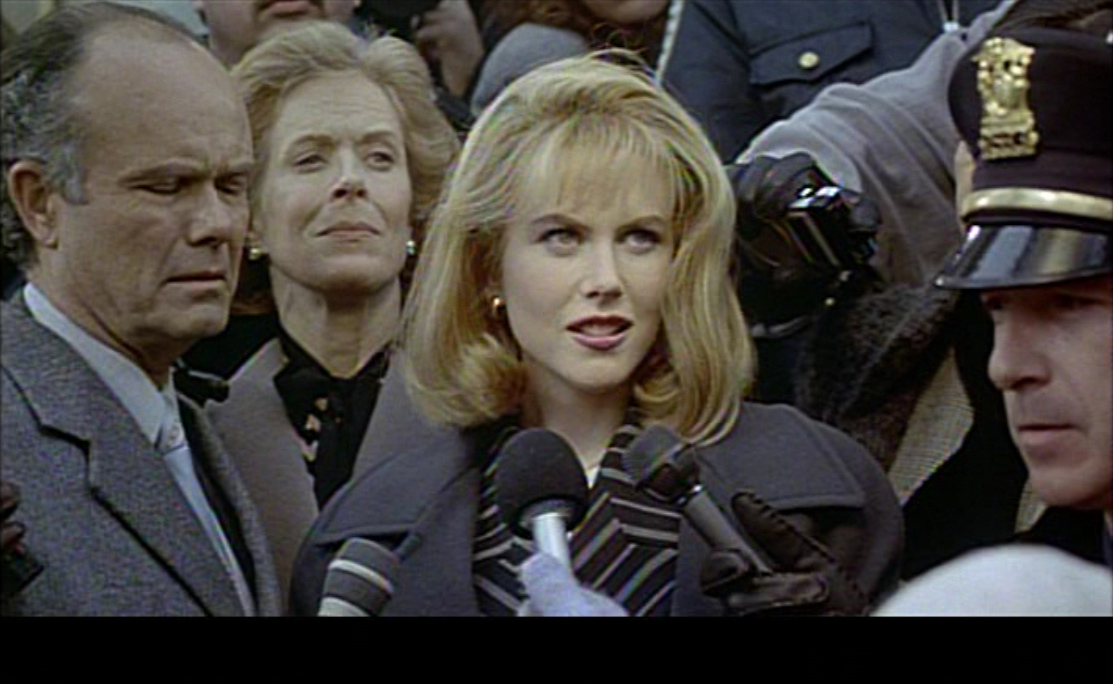 ニコール・キッドマン（Nicole Kidman）「誘う女」（1995）《前編》_e0042361_22504548.jpg
