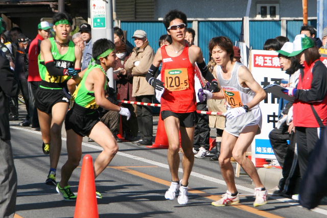 1/17 第７７回埼玉県駅伝競走大会 桶川中継所_e0064133_19795.jpg