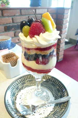 「カフェみち」の日式ケーキ_a0100975_1282295.jpg