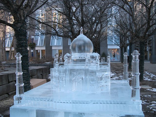 氷の彫刻　Ice fest_c0126120_8163575.jpg