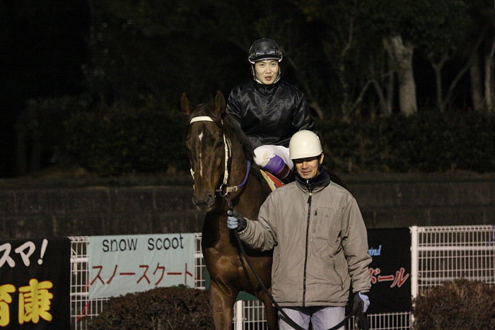 2010年2月19日（金） 高知競馬 10R 初代藩主山内一豊特別 B1 選抜馬_a0077663_5494064.jpg