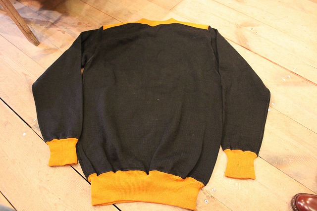 30\'s ブラック×オレンジ ウールスウェット!!_d0121303_1944087.jpg