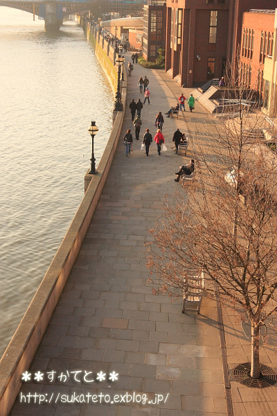 e0022303_9335348.jpg