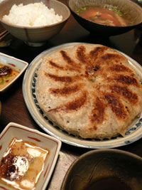 Z家の晩ごはん〜餃子小王への道_a0017350_1814507.jpg