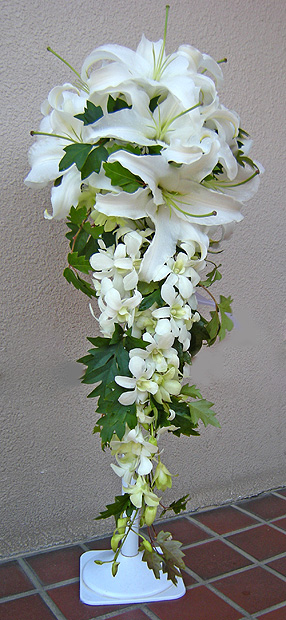 2月21日 花屋ねこじゃらしの定番ブーケ 花ねこ日記
