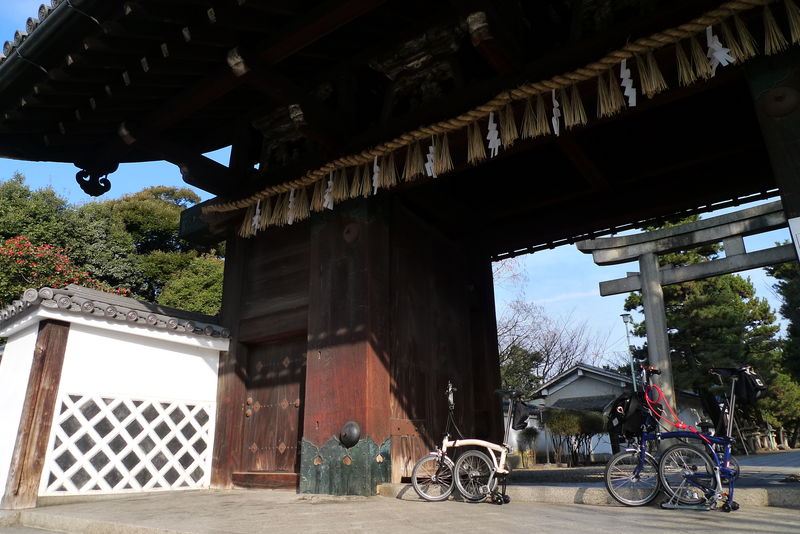 小春日和に誘われて～京都・宇治から西国街道_c0177576_19492810.jpg