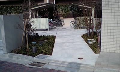 d0054704_03501.jpg
