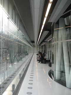 せんだいメディアテーク_d0105615_1992568.jpg