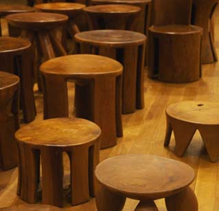 ババグーリのチークの家具たち : TOKYO・MILANO・PARIS・南の島・日本