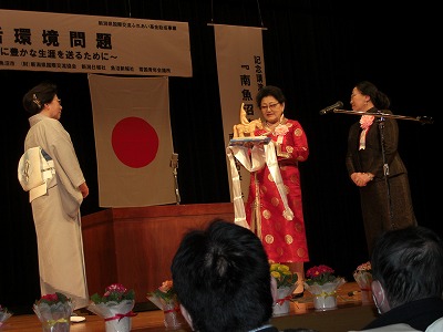 南魚沼市アジア交流会_a0084753_14214296.jpg
