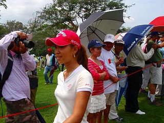 b0086476_0445652.jpg