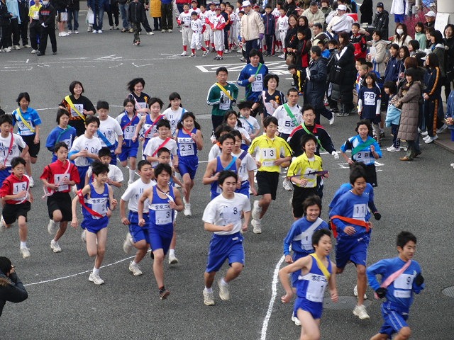 30回目を迎えた「今泉駅伝」_f0141310_23323032.jpg