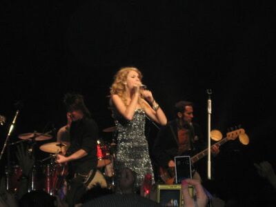 2010.02.17　TAYLOR SWIFT_a0029940_17111635.jpg