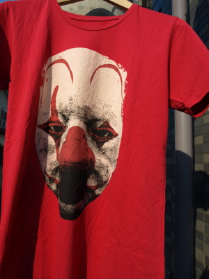 このプリントTシャツはスゴい!もはやアート作品です!!_e0126063_18562771.jpg