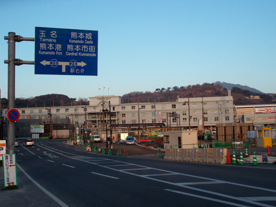 熊本駅前_e0048413_19462050.jpg