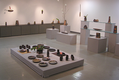 〜3/2 <企画展>黒野丈治作陶展_f0106896_15105488.jpg