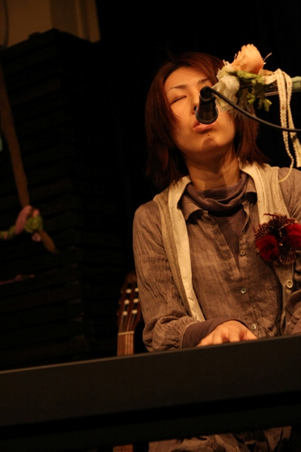 f0155210_1285839.jpg