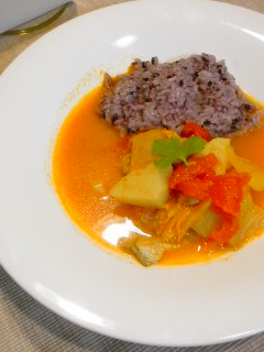 石垣らー油と・・・タラと白菜のスープカレー。_f0177295_20303230.jpg