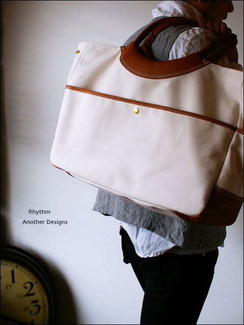 RHYTHM FOOTWEAR/RHYTHM ANOTHER DESIGNS [REVERSIBLE ROUND HANDLE TOTE BAG ]_f0051306_18133931.jpg