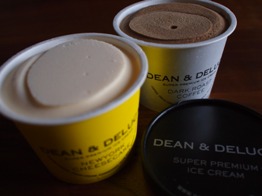 DEAN & DELUCA NEWYORK CHEESECAKE／DARK ROAST COFFEE_f0013029_1004046.jpg