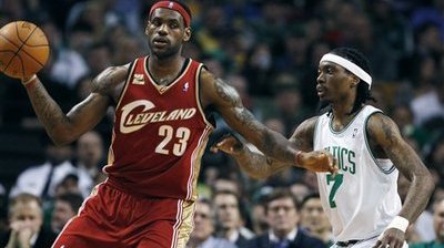 Celtics Clash With NBA-Best Cleveland _e0188580_1110357.jpg