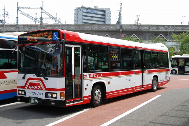 岐阜バス　中型車_a0164734_220501.jpg