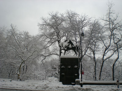 雪の日に注意すること。_f0009746_3434659.jpg