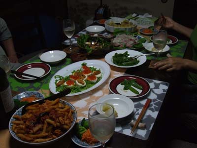 ご近所さんと飲み会_e0028387_175695.jpg