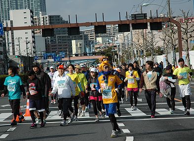 東京マラソン～着ぐるみキャラクター編～_f0212733_17454057.jpg