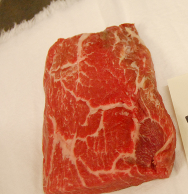 中勢以さんの熟成肉、到着しました。_f0054977_10134029.jpg