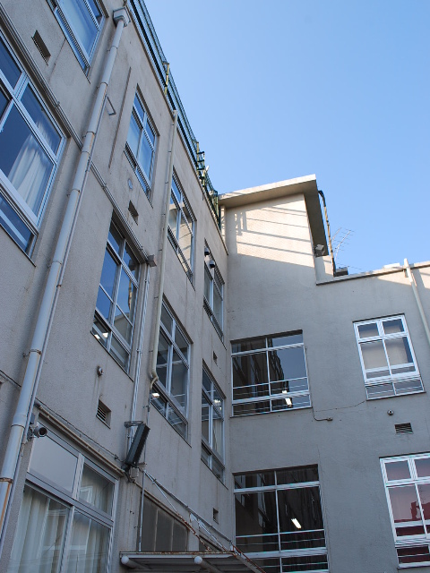 東京都新宿区立旧四谷第四小学校(昭和モダン建築探訪)_f0142606_19243158.jpg