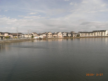 b0002879_0304192.jpg