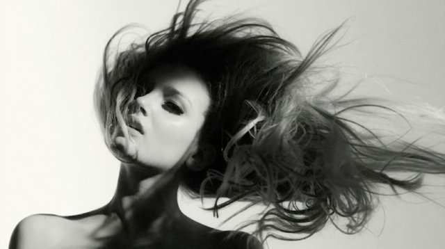 Lily Donaldson’s Flying Hair :: film shot by photographer Matthew Donaldson_f0089299_20495025.jpg