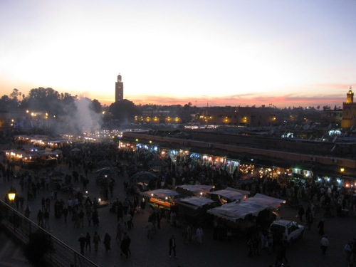 page d-173  　　　　　　　  In the souk_a0028990_1973357.jpg