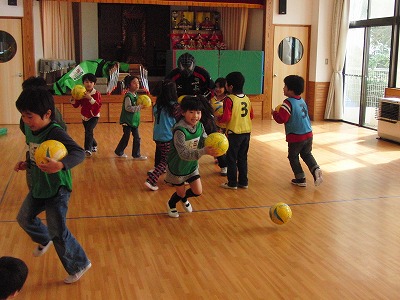 ３月４日　スギっ子巡回指導in第一ルンビニ園（年長）_e0127003_1744812.jpg