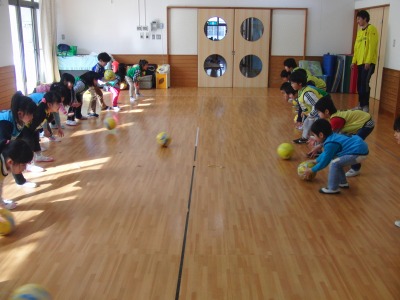 ３月４日　スギっ子巡回指導in第一ルンビニ園（年長）_e0127003_17465189.jpg
