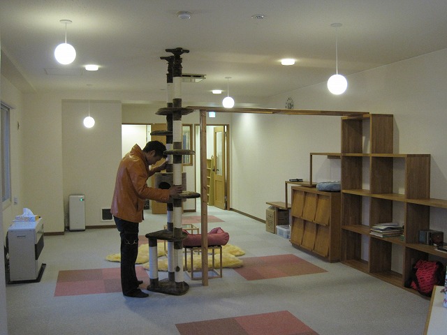 f0202703_22341733.jpg