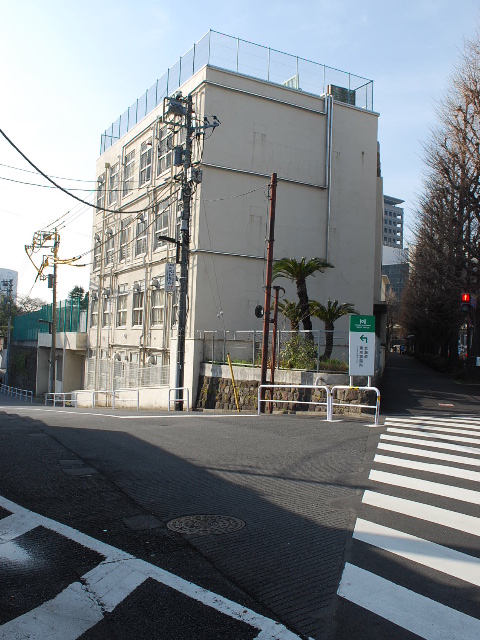 東京都千代田区立旧永田町小学校(昭和モダン建築探訪)_f0142606_6511614.jpg